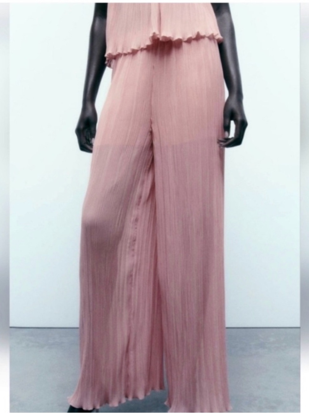 Zara Pleated Wide-Leg Pants and Halter Top Set in Dusty Pink Romantic Feminine
